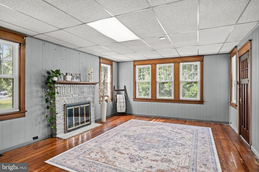 127 HURFFVILLE GRENLOCH ROAD