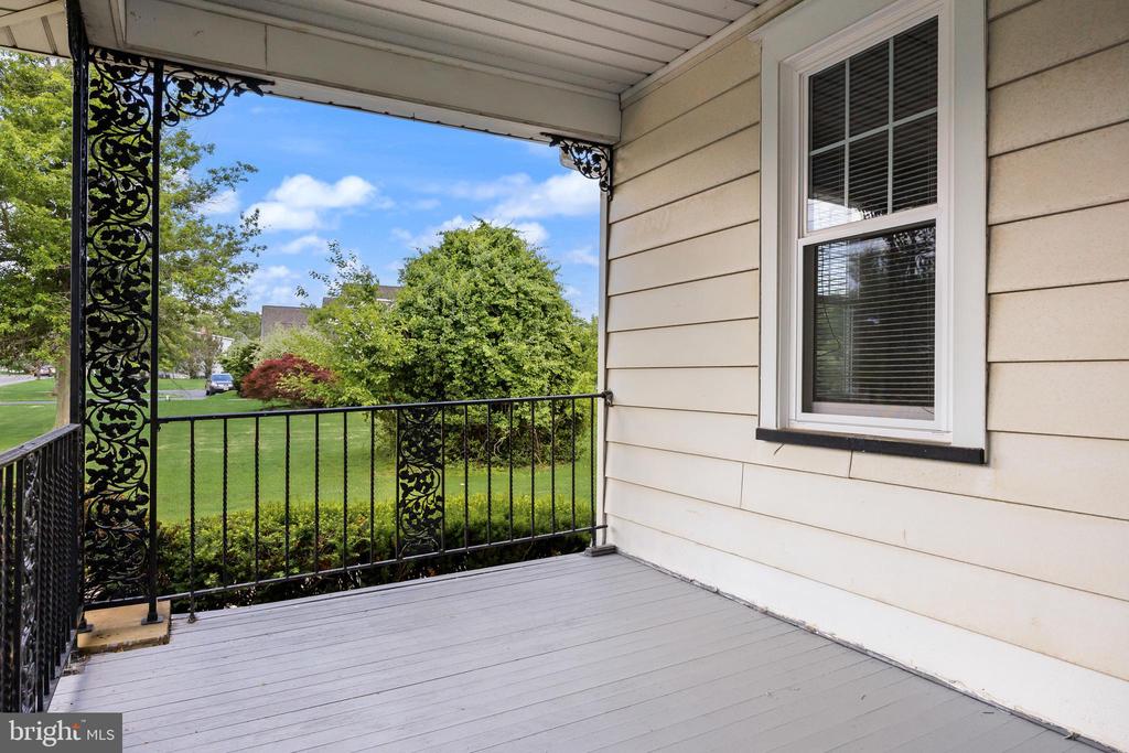 127 HURFFVILLE GRENLOCH ROAD