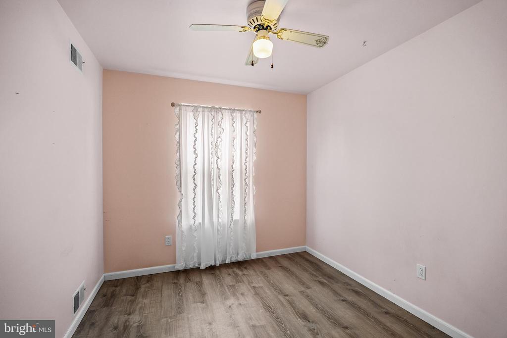 118 E ROBINS RUN E