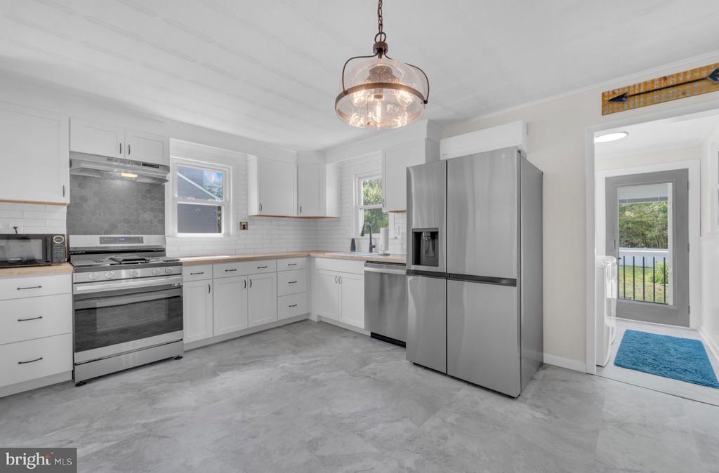 1181 Byrd Dr, -6035, United States