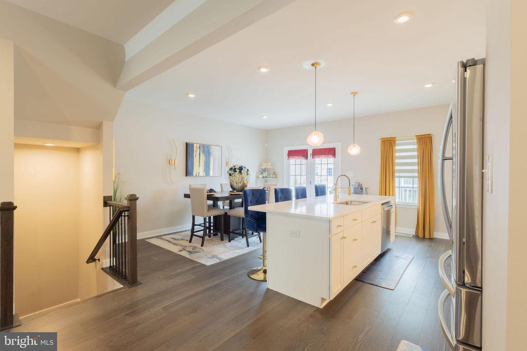 112 PINNACLE PLACE