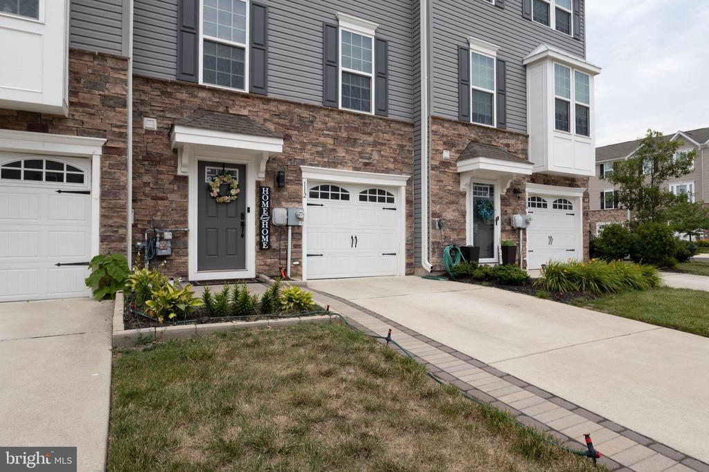 112 PINNACLE PLACE