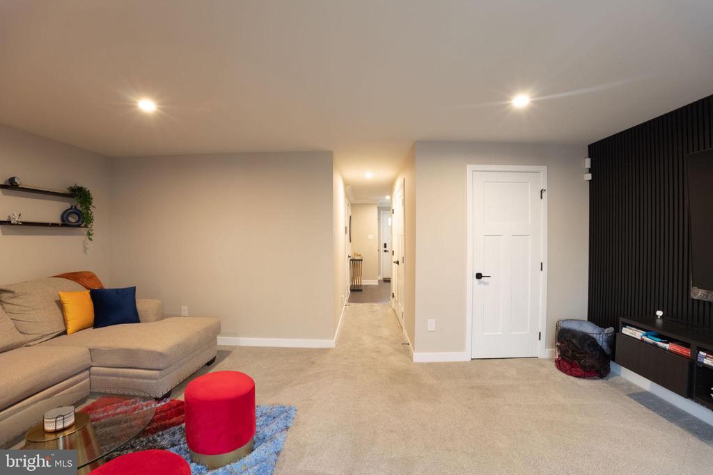 112 PINNACLE PLACE