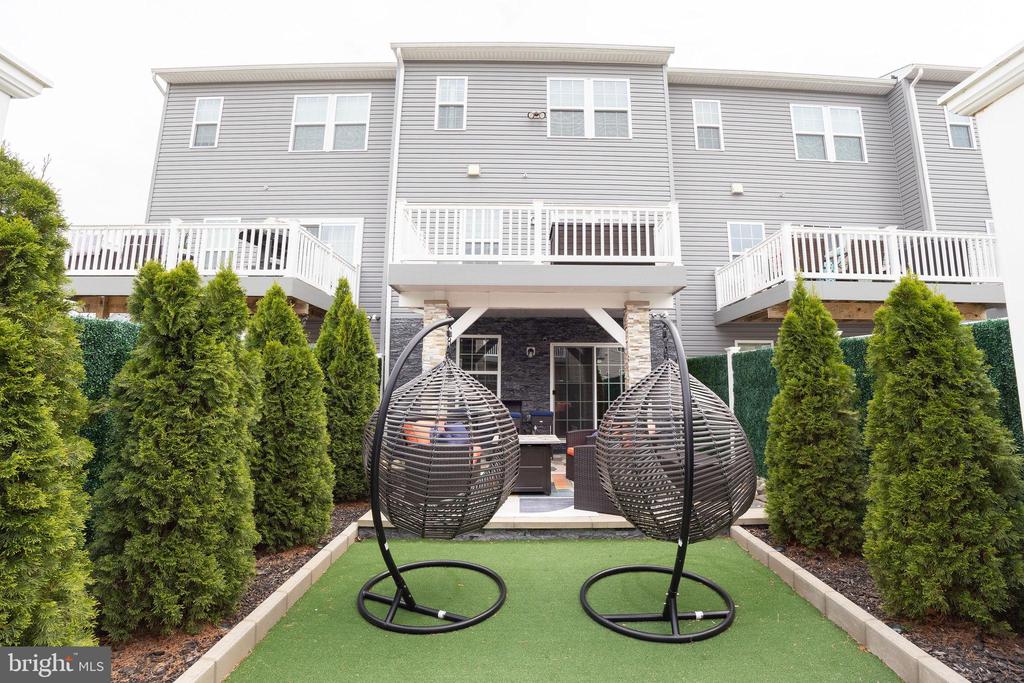 112 PINNACLE PLACE
