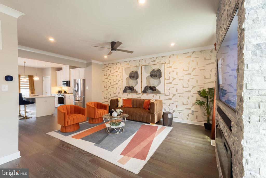 112 PINNACLE PLACE