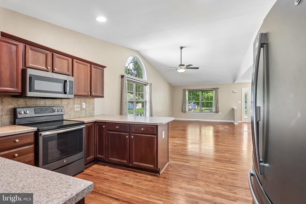 779 CHICKORY TRAIL