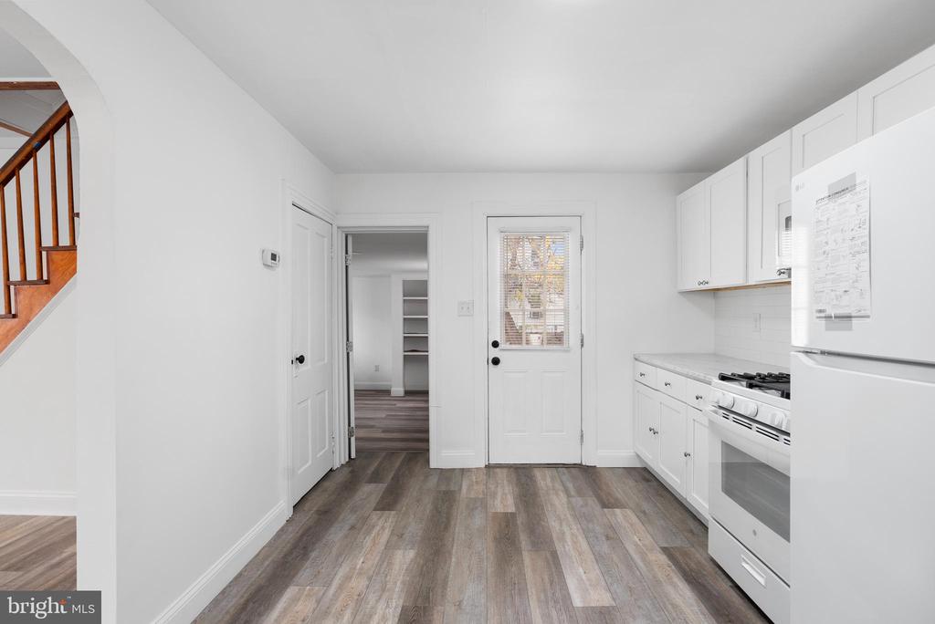 302 N MAIN STREET Unit: 3