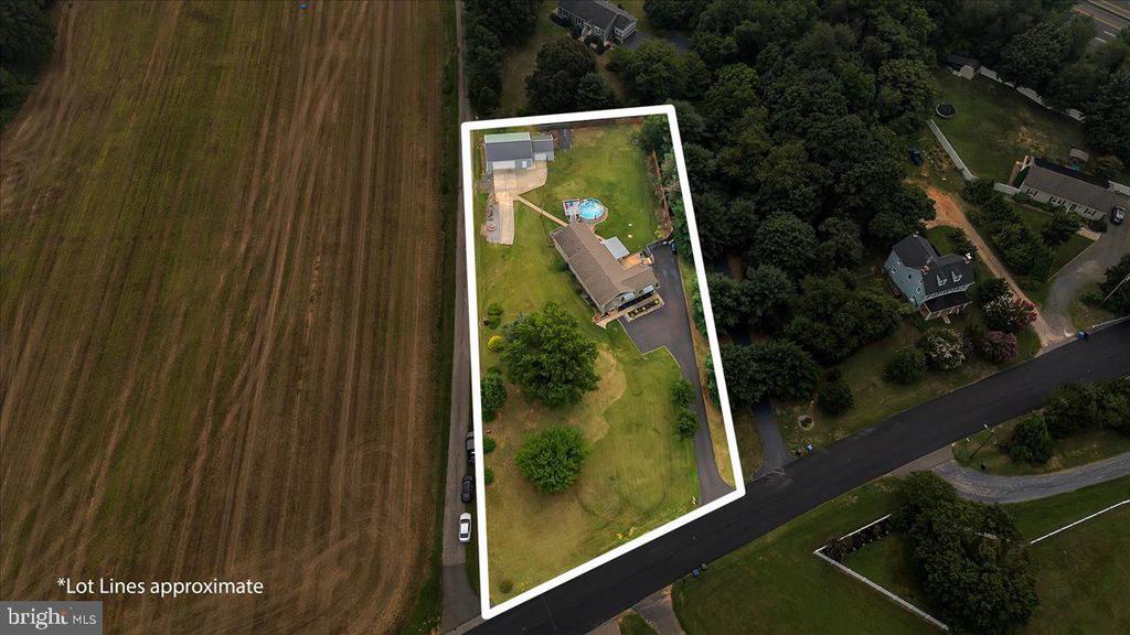 76 E TOMLIN STATION ROAD