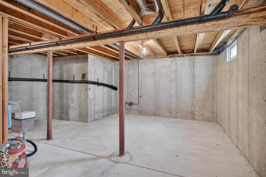 120 PARASOL PLACE