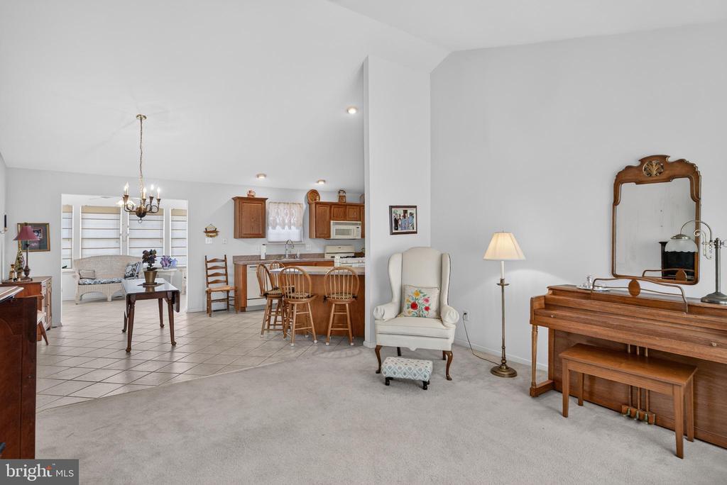 120 PARASOL PLACE