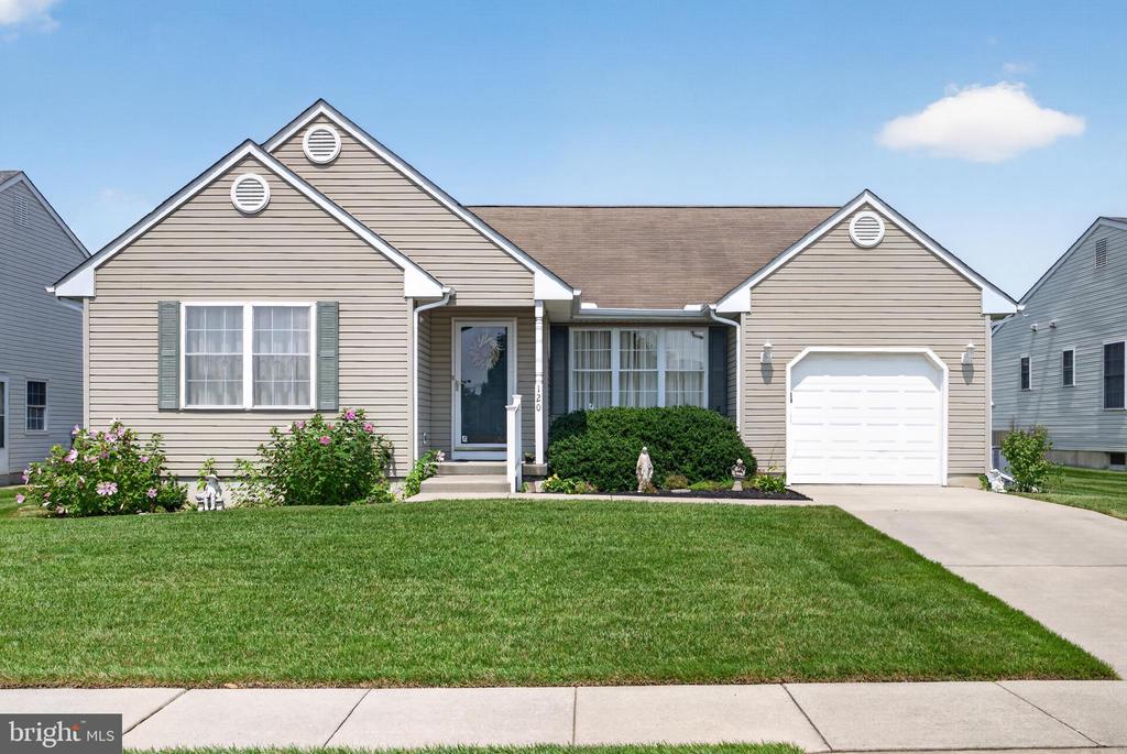 120 PARASOL PLACE