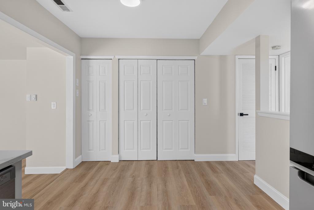 27 TALLOWOOD DRIVE