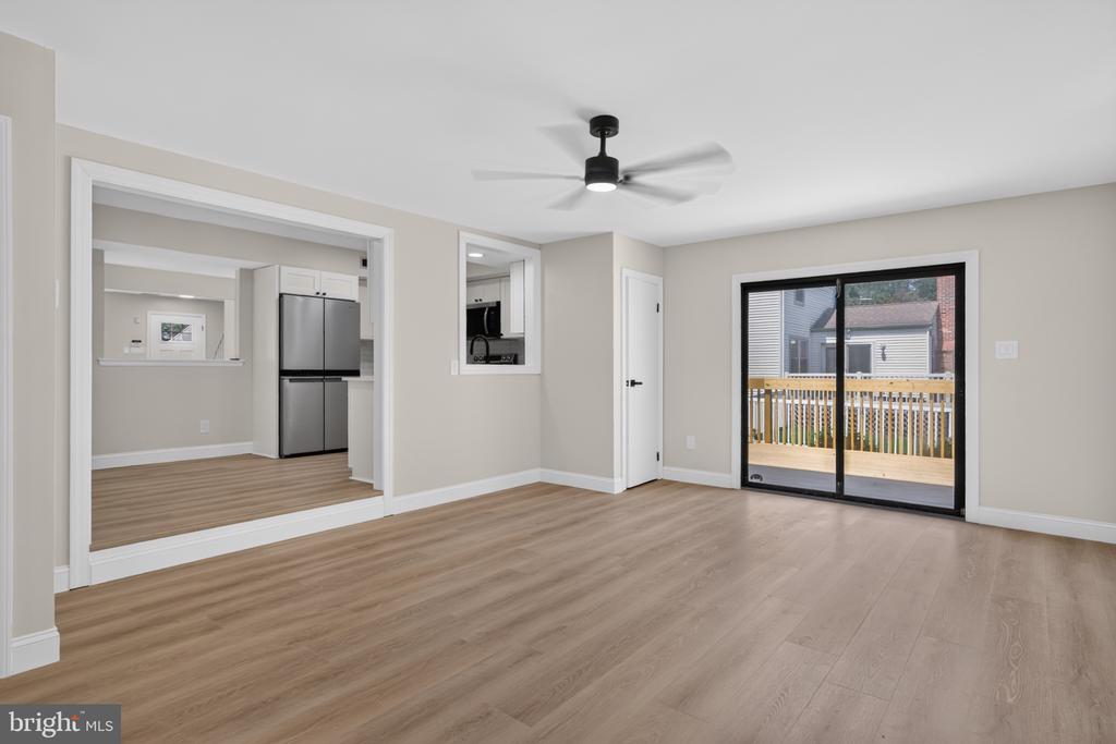 27 TALLOWOOD DRIVE