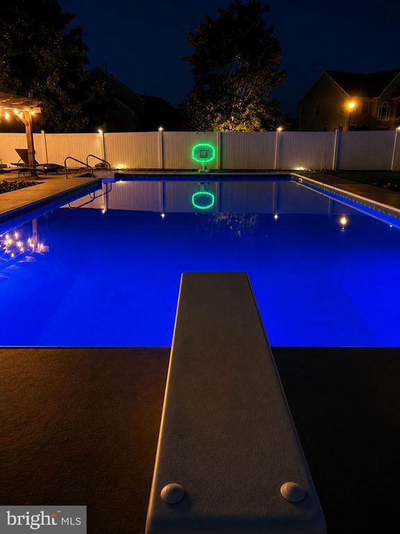 15 JASMINE WAY