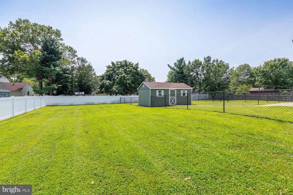 110 RIDGEWAY LANE