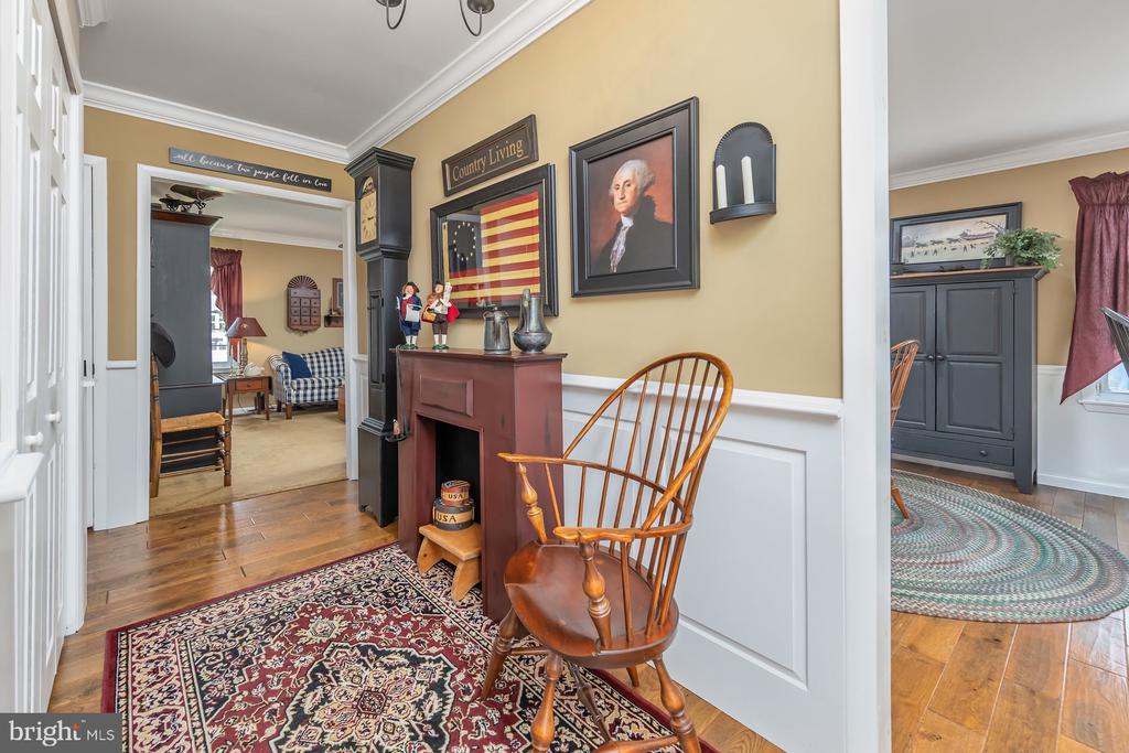 110 RIDGEWAY LANE