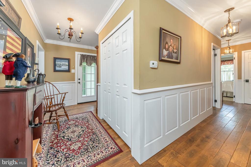 110 RIDGEWAY LANE