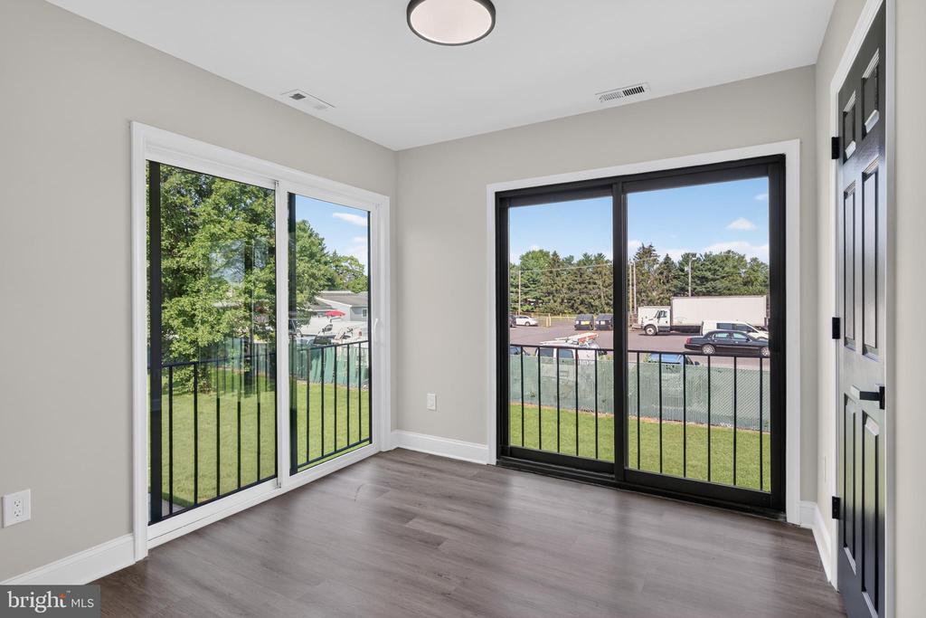 28 IPSWICH PLACE