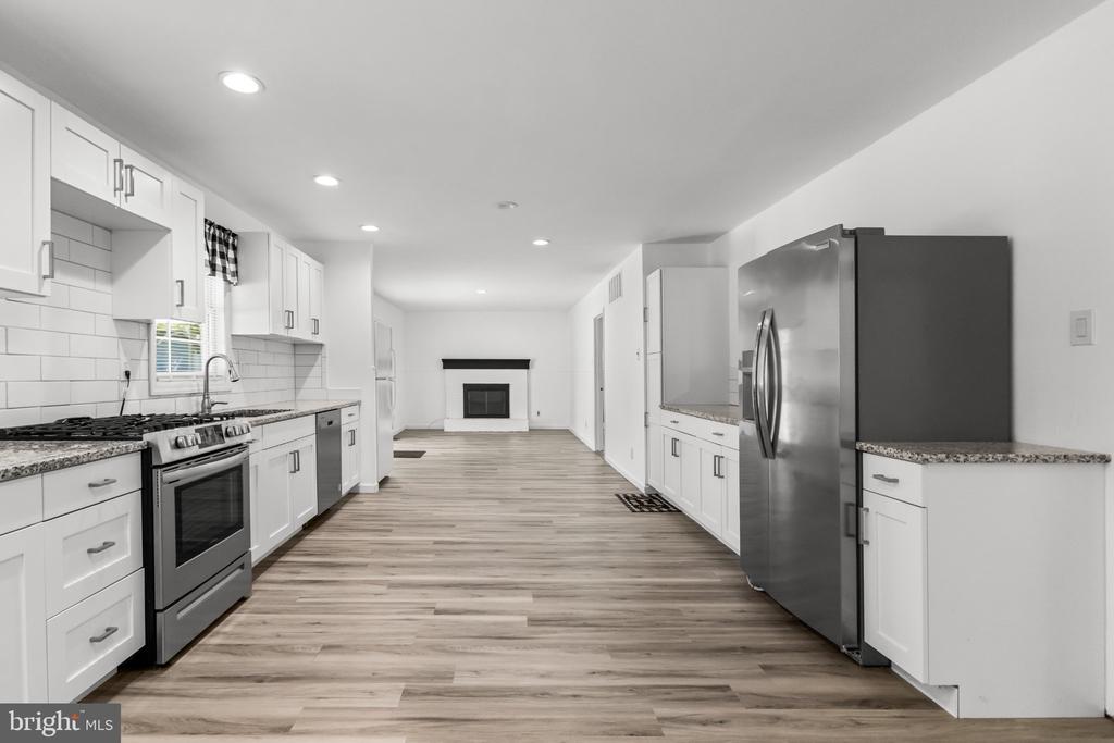 85 MYRTLE AVENUE