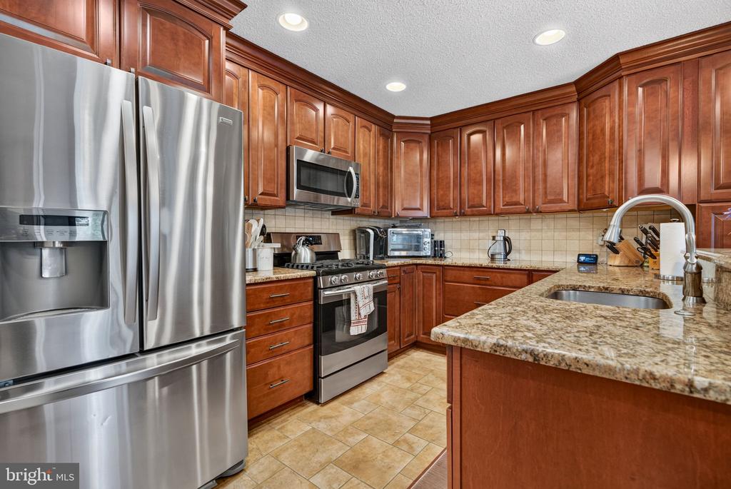 68 LONGWOOD DRIVE