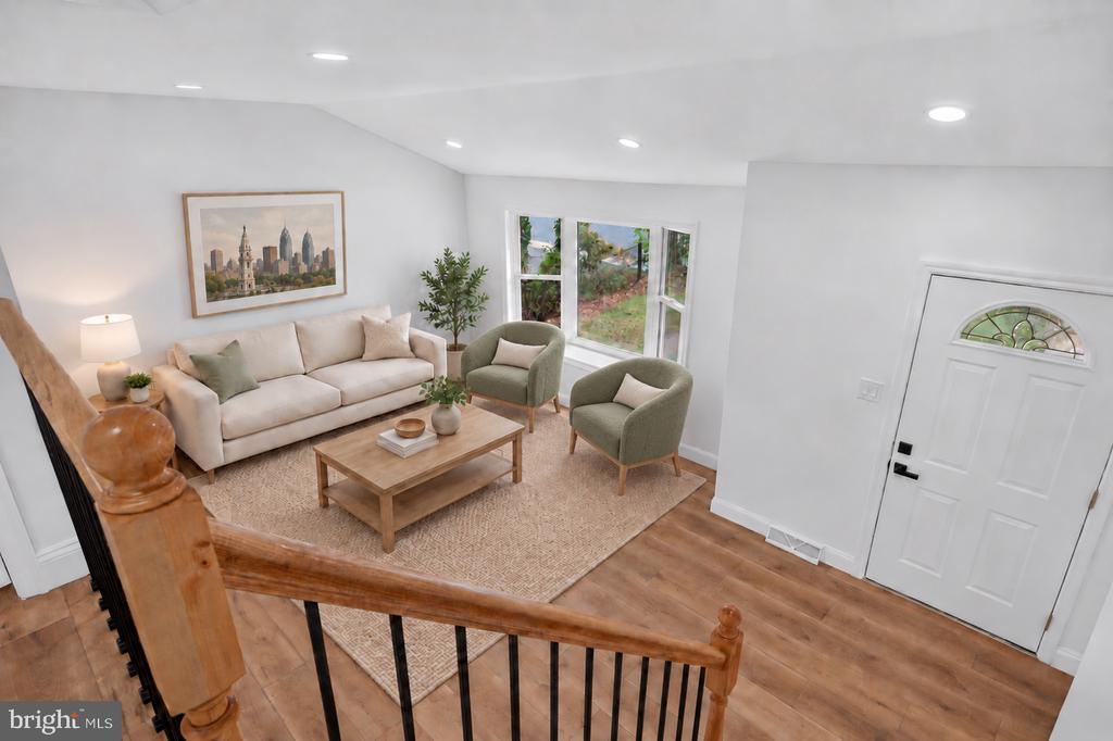 317 N GRAND AVENUE