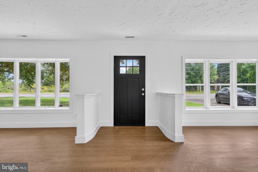 120 TUCKAHOE ROAD