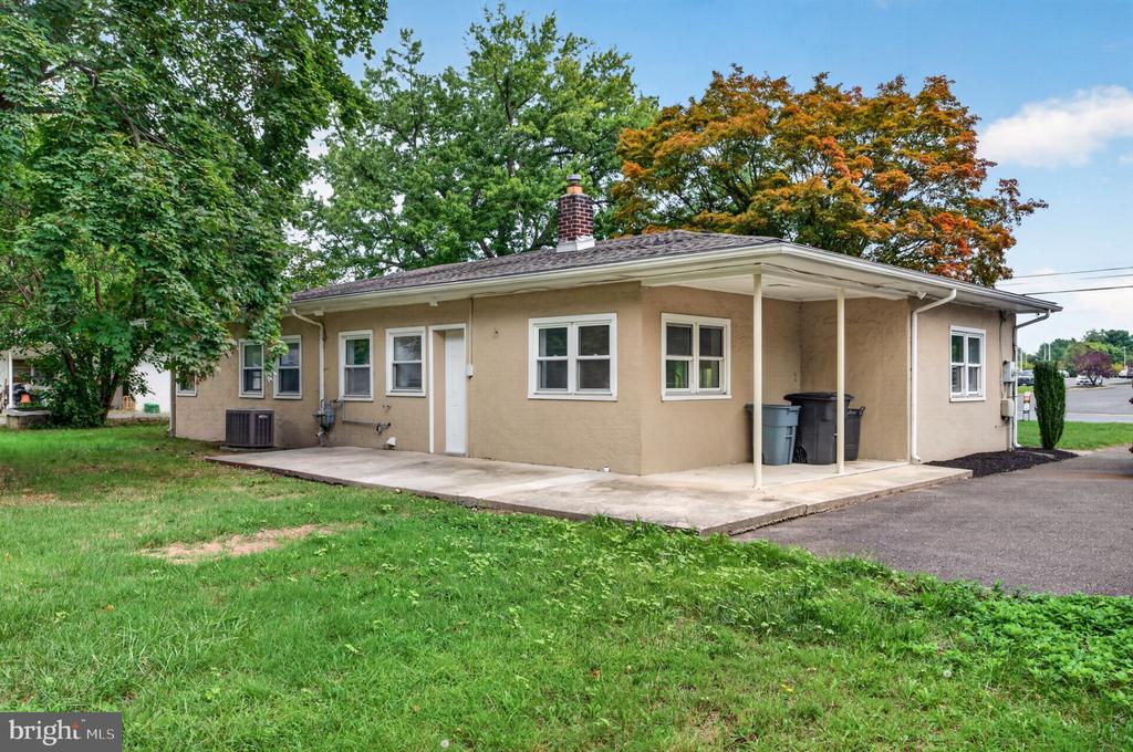 120 TUCKAHOE ROAD