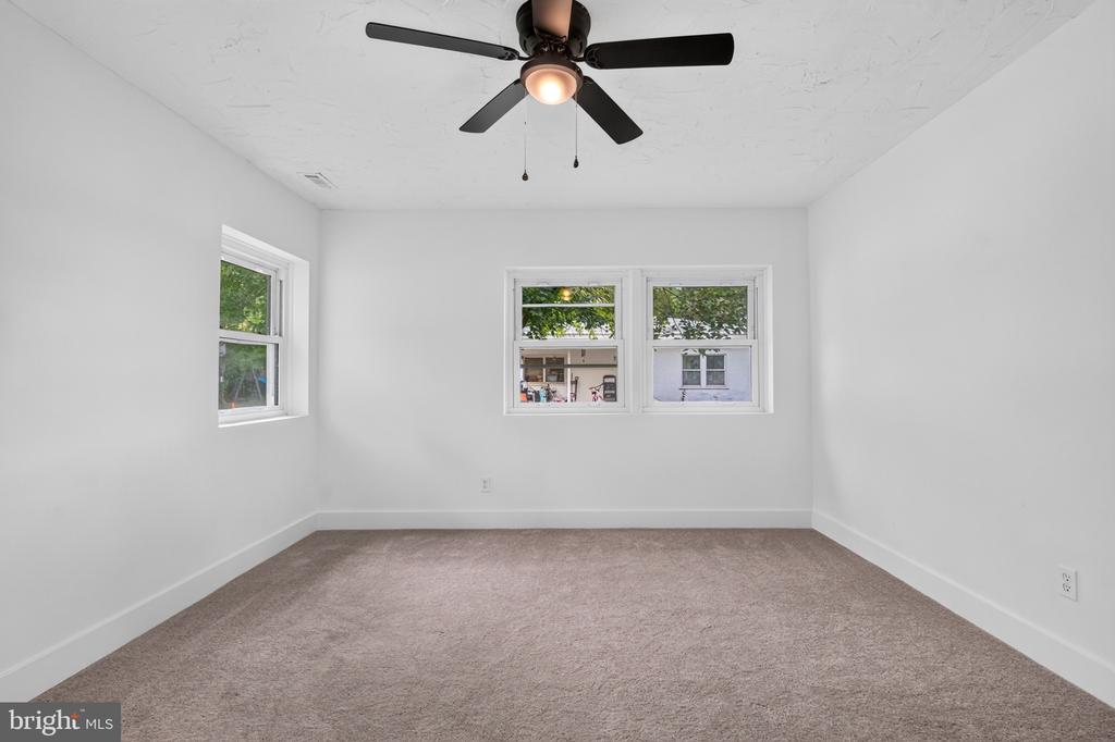 120 TUCKAHOE ROAD