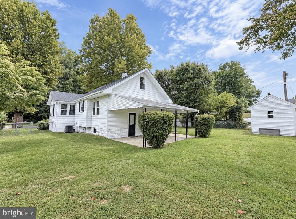 329 WOODBURY TURNERSVILLE ROAD