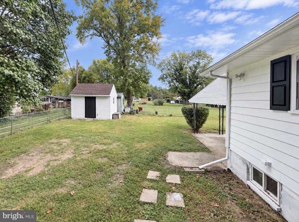 329 WOODBURY TURNERSVILLE ROAD