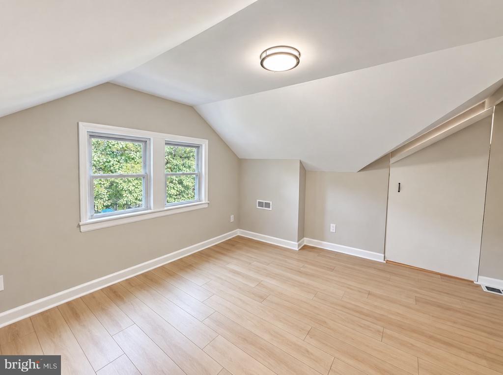 329 WOODBURY TURNERSVILLE ROAD
