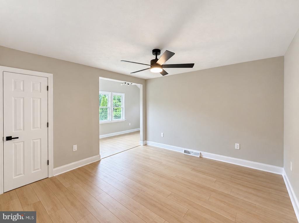 329 WOODBURY TURNERSVILLE ROAD