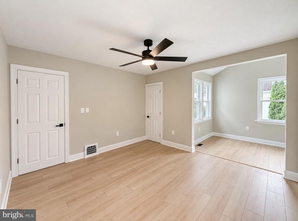 329 WOODBURY TURNERSVILLE ROAD