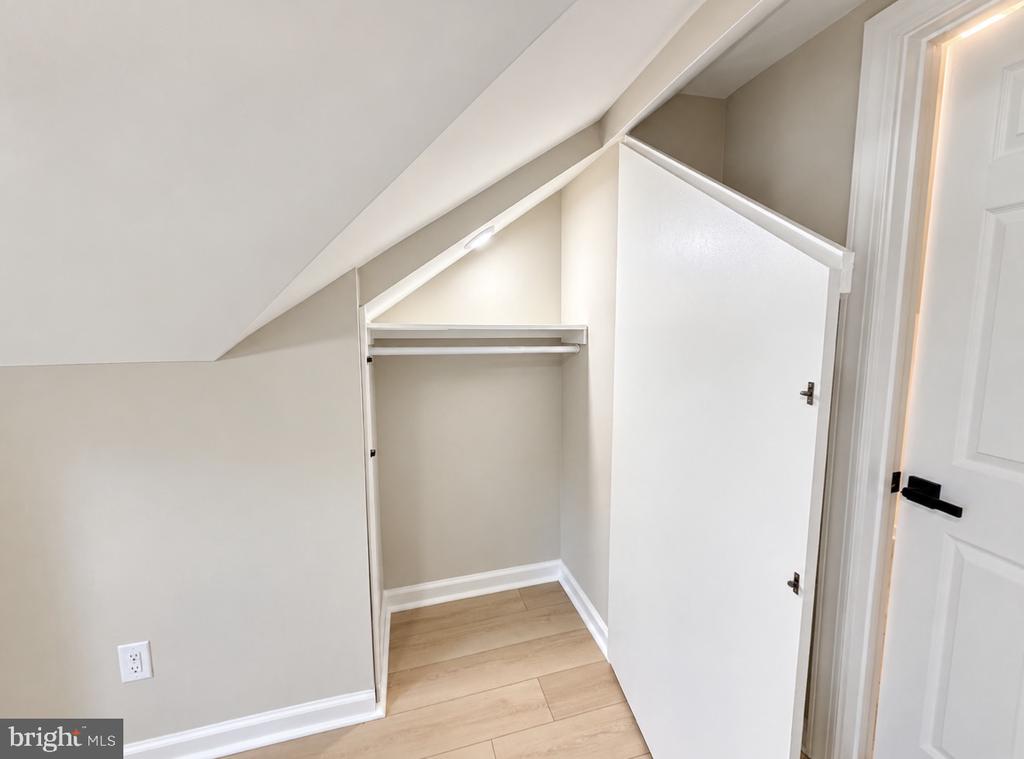 329 WOODBURY TURNERSVILLE ROAD