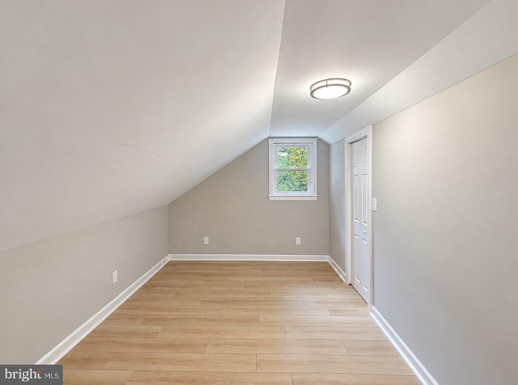329 WOODBURY TURNERSVILLE ROAD