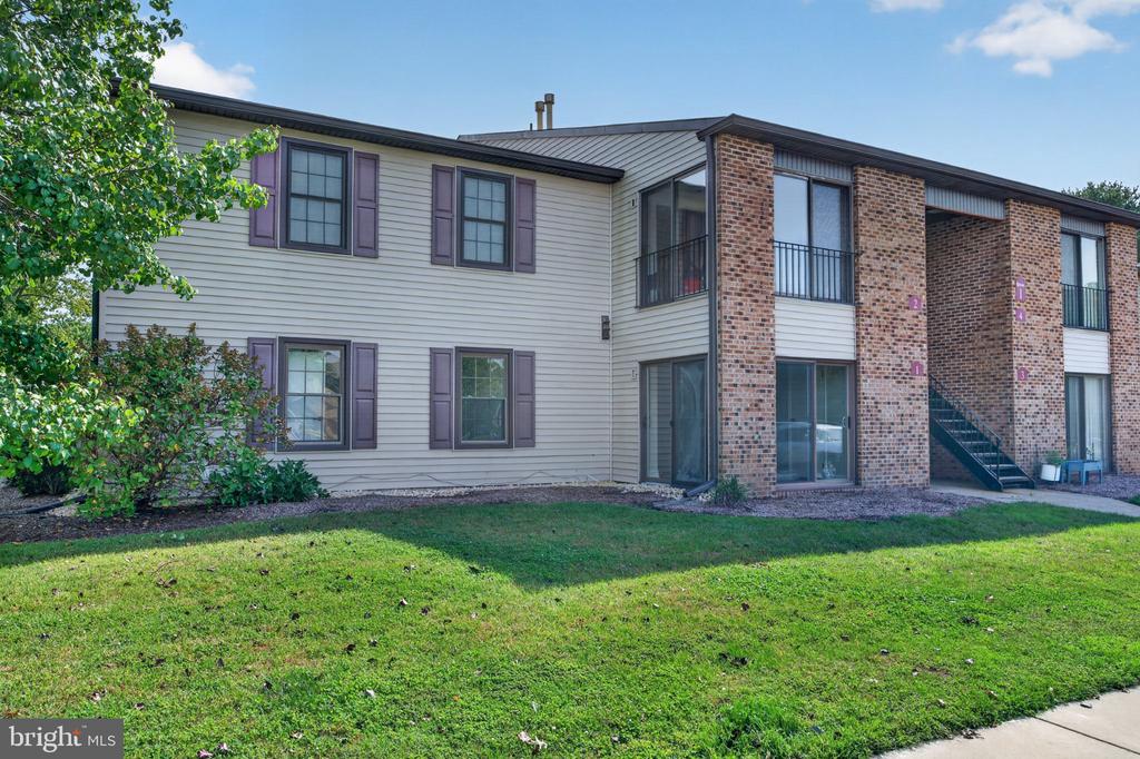 1 DEVON PLACE