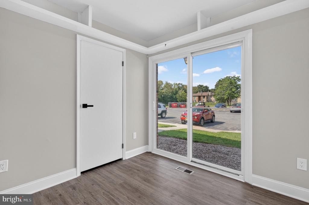 1 DEVON PLACE