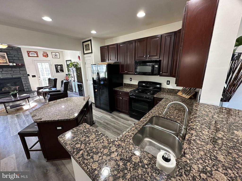 355 CRISTAUDO COURT