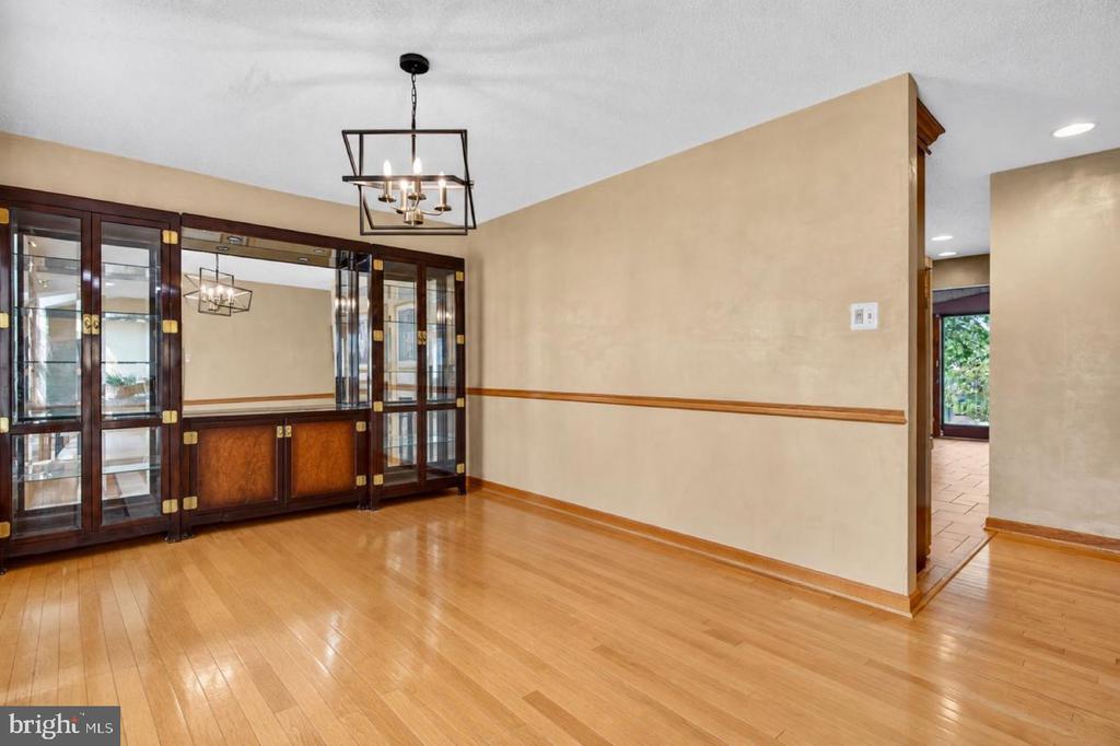 68 LONGWOOD DRIVE