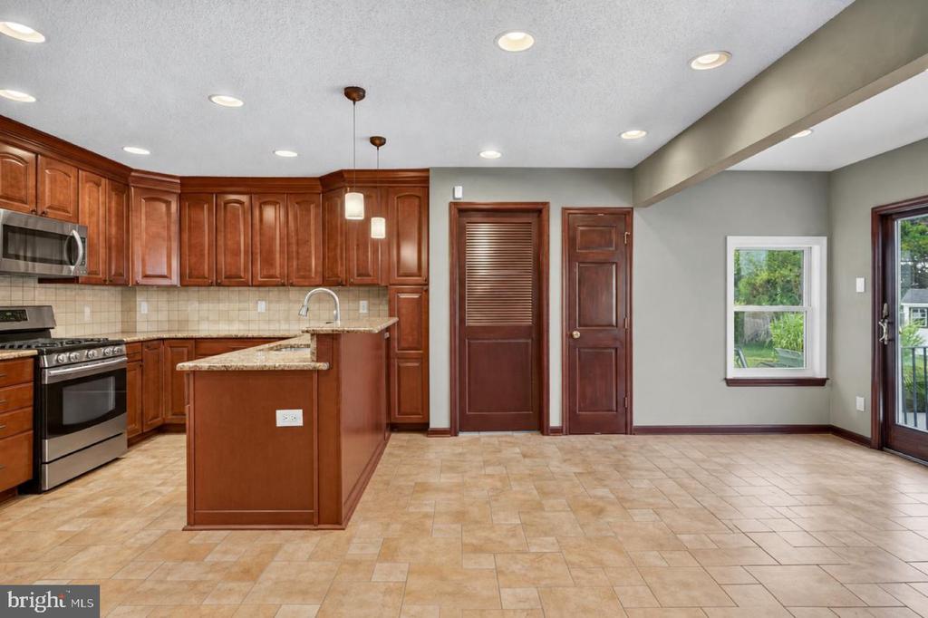 68 LONGWOOD DRIVE