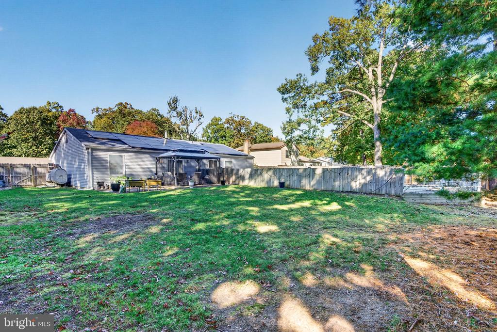 8 CENTAURI AVENUE