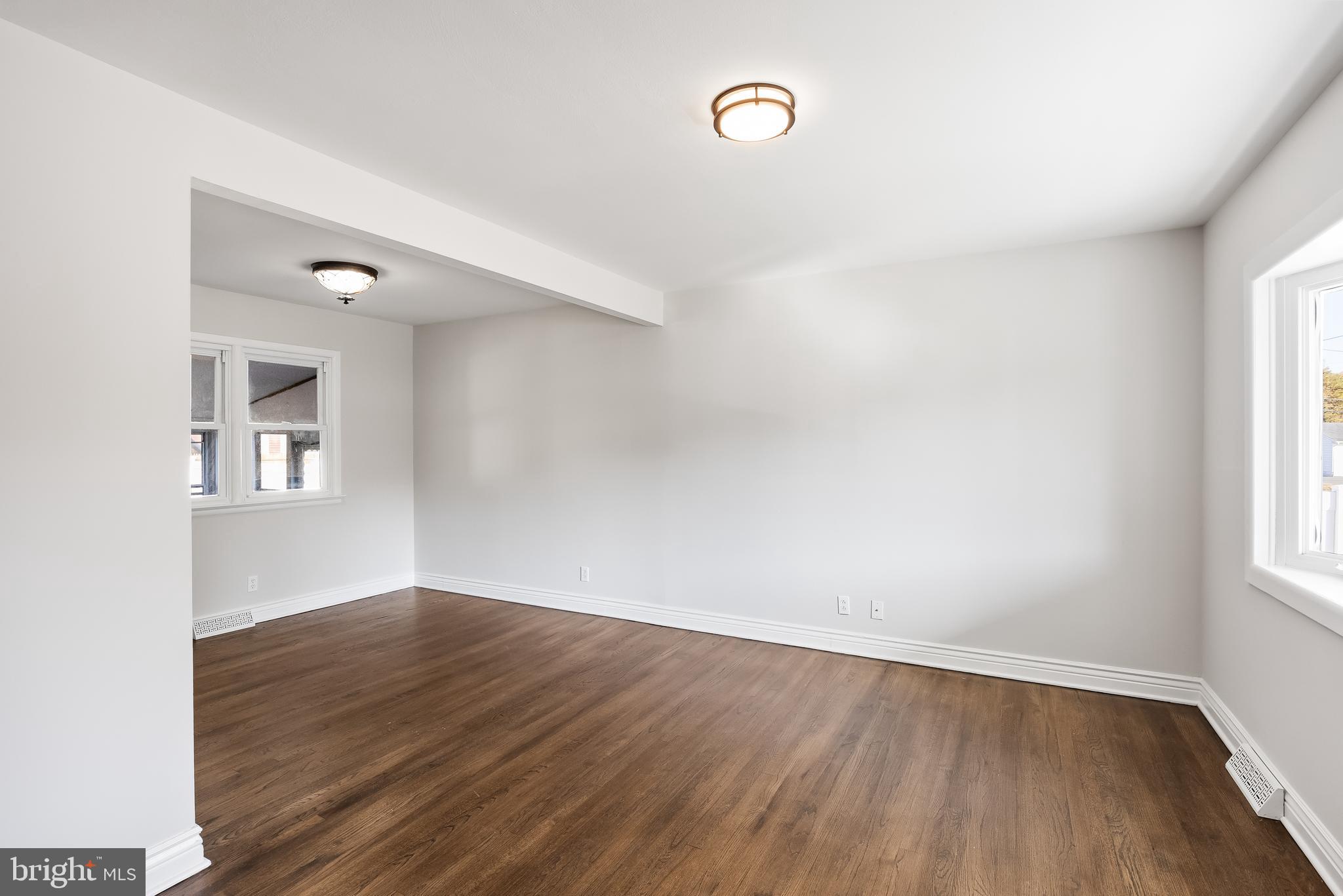 313 Montana Ave