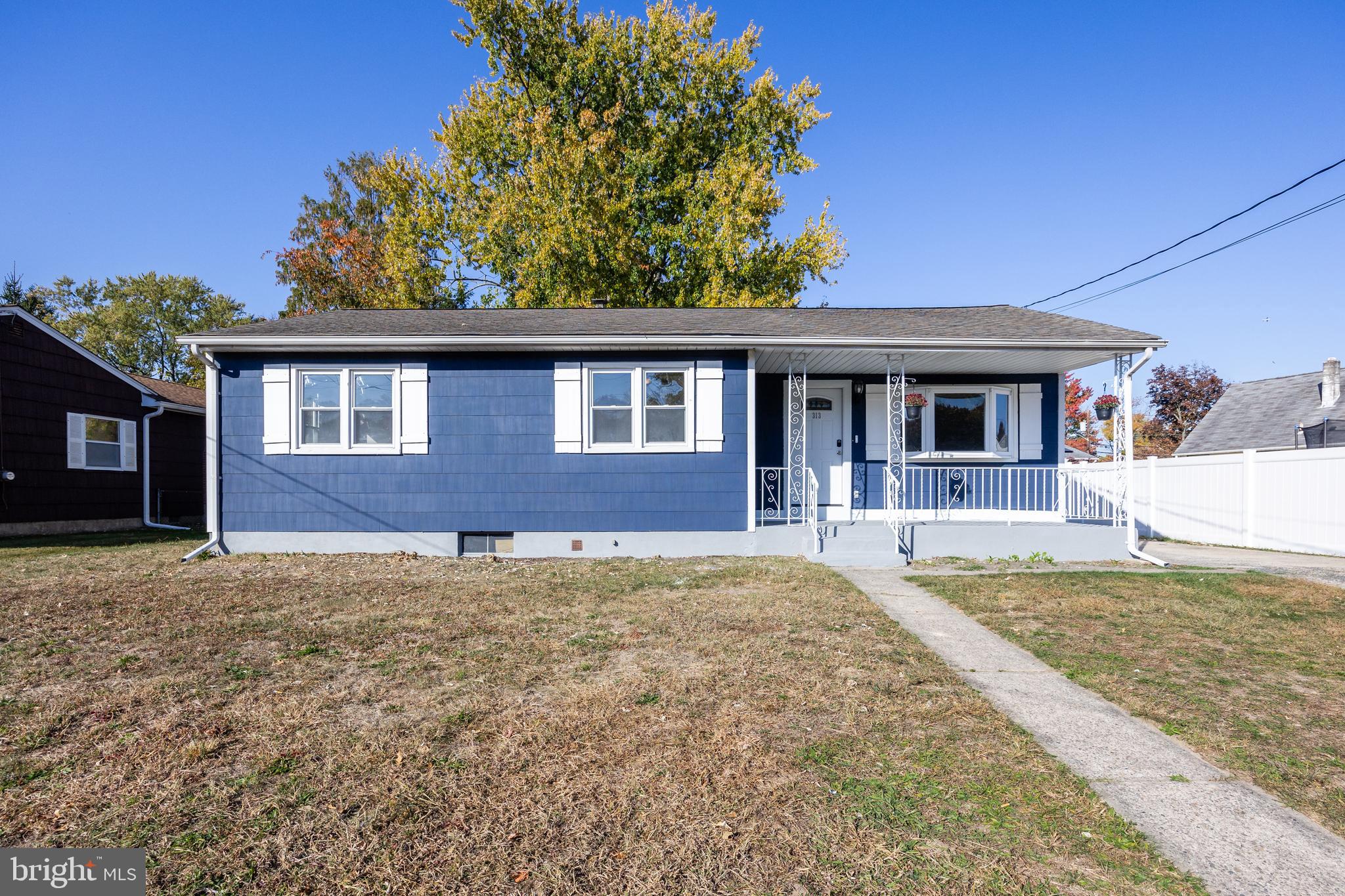 313 Montana Ave