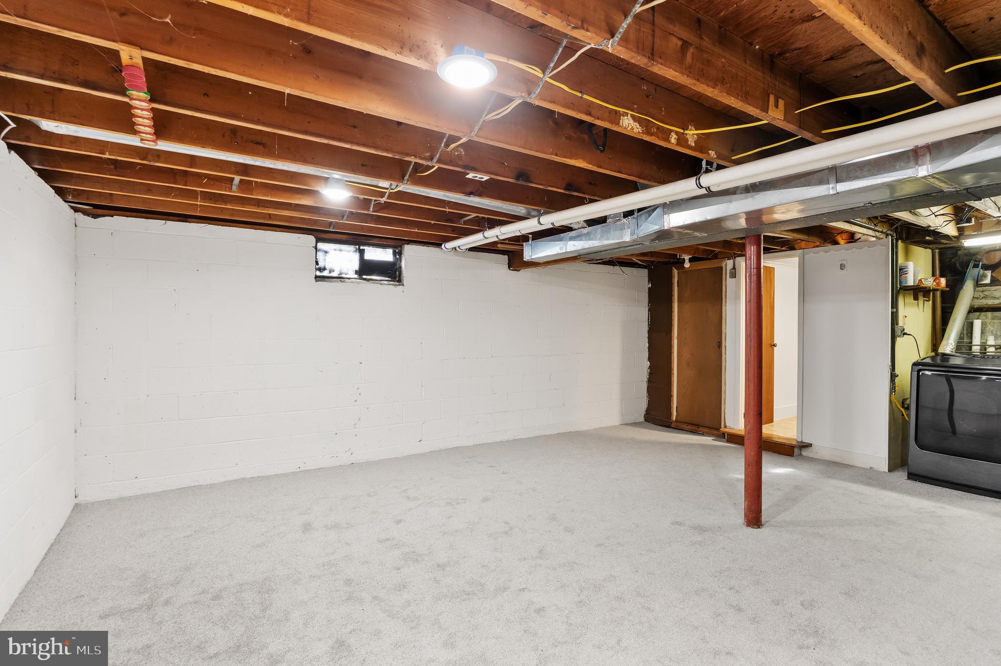 313 Montana Ave