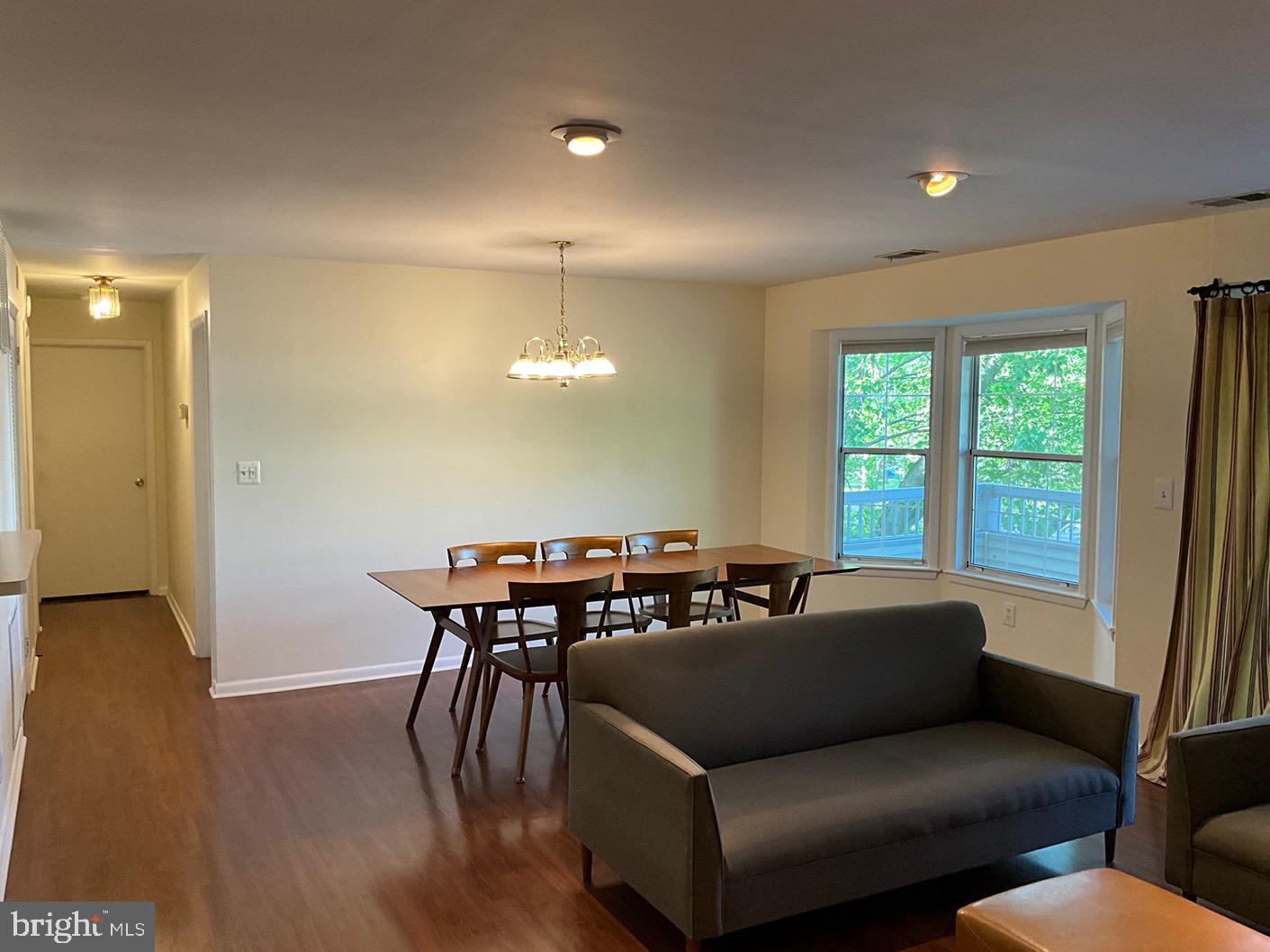 101 LASSEN COURT 6