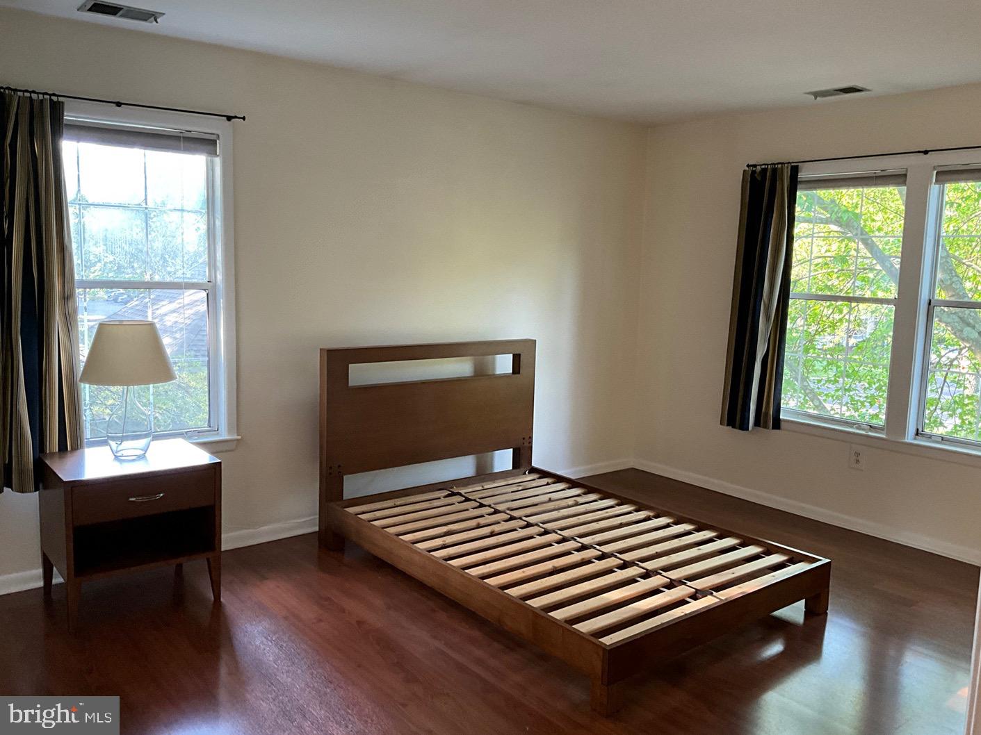 101 LASSEN COURT 6