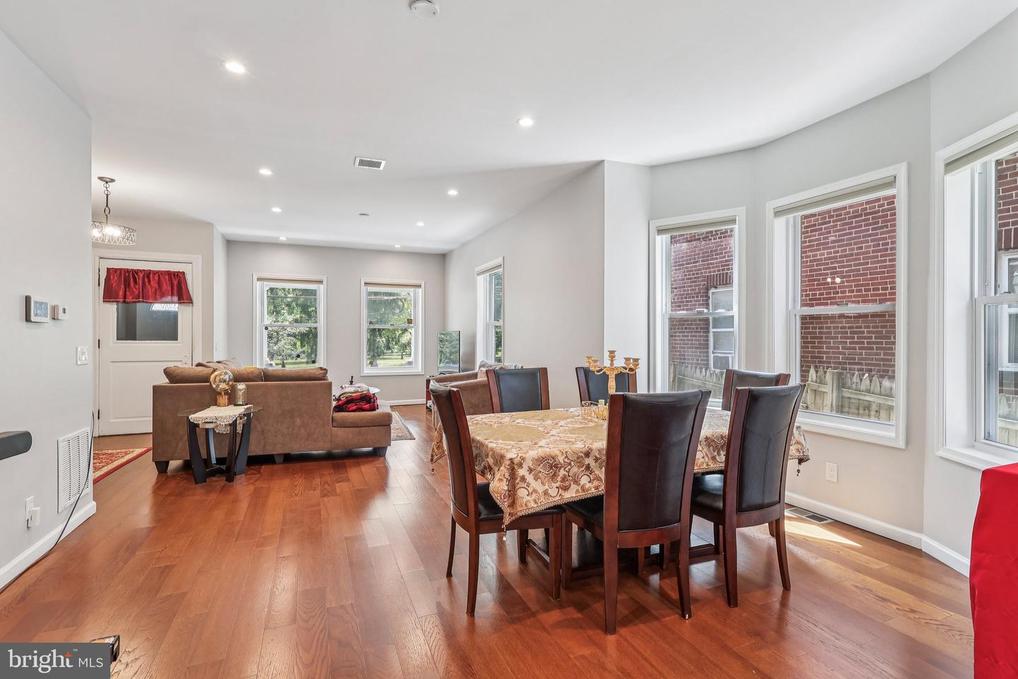 1054 Stuyvesant Ave