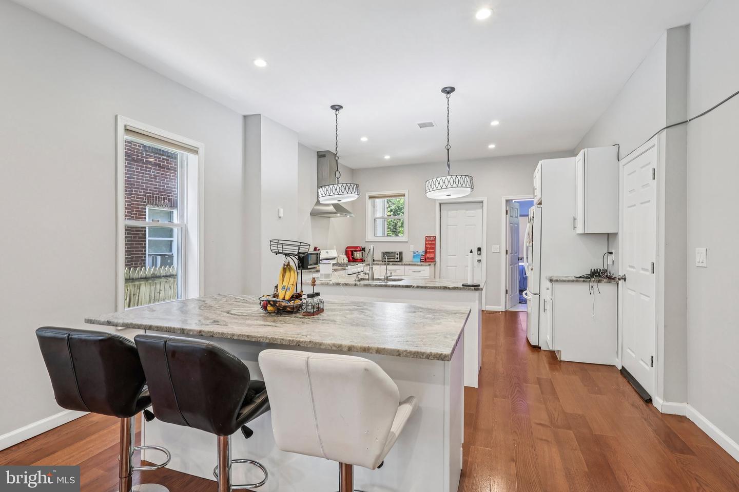 1054 Stuyvesant Ave