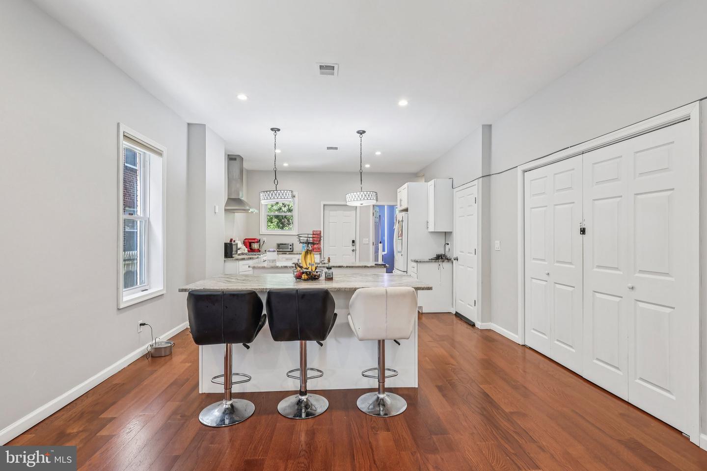 1054 Stuyvesant Ave