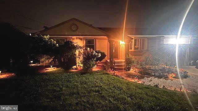 856 ESTATES BOULEVARD